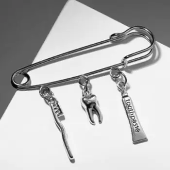 Булавка "Медицина" стоматолог, 3 подвески, 6,5см, цвет чернёное серебро