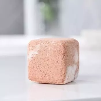 Бомбочка для ванны в форме кубика "Сама весна в твоих руках", 120 г, аромат ваниль и молоко