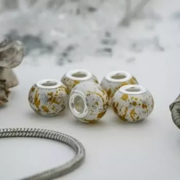 Бусина "Кляксы", цвет бело-золотой