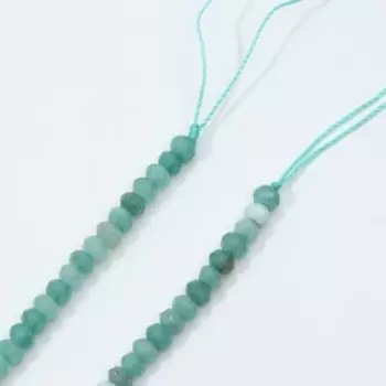 Бусины на нити кукуруза гранёная 3 мм "Нефрит", 35 см