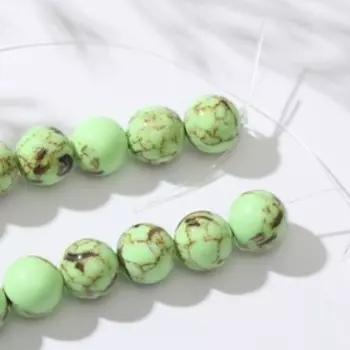 Бусины на нити шар №10 "Варисцит", цвет салатовый