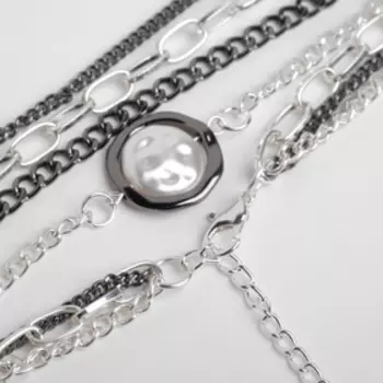 Бусы "Цепь" круглая жемчужина в огранке, цвет белый в сером металле, 60см