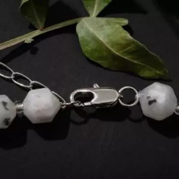 Бусы многогранник через бисер "Лунный камень", 45см