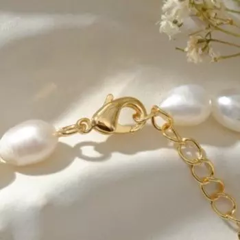 Бусы "Жемчуг речной" с перламутром, медальон, цвет белый в золоте, 40см с удлинителем