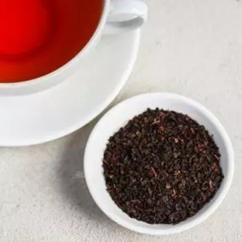 Чай чёрный с брелоком «8 Марта», 50 г.