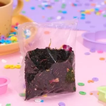 Чай подарочный "Любовь это...", 20 г