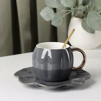 Чайная пара с ложкой «Цветок», 240 мл, чашка 11×8×7 см, блюдце d=16 см, цвет темно-серый