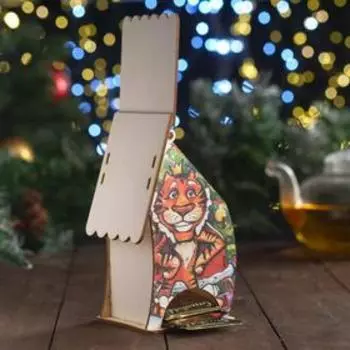 Чайный домик "Символ года 2022. Тигр с короной" 10х10х18,3 см