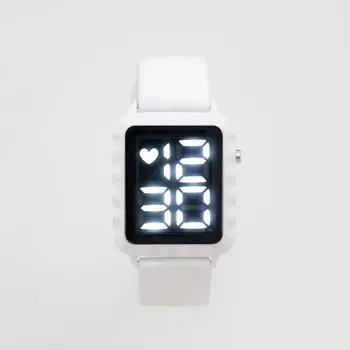 Часы наручные электронные детские, белые