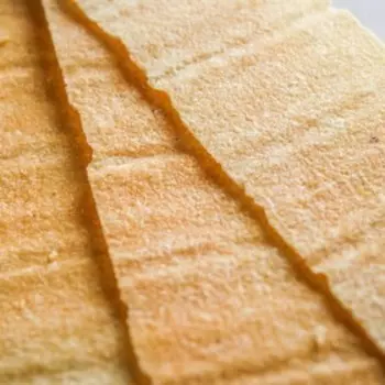 Чипсы картофельные «Просто огонь»: со вкусом холодец и хрен, 50 г.