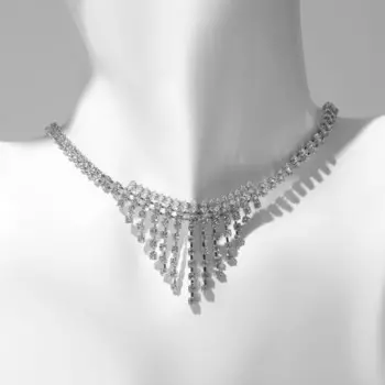 Колье «Водопад» мини, белое в серебре, 30 см