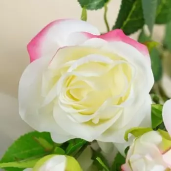 Цветы искусственные «Розочки кустовые», 865 см, белые