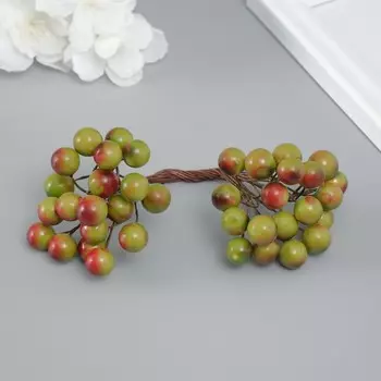 Декор для творчества "Ягоды" длина 1,2 см, красно-зелёный