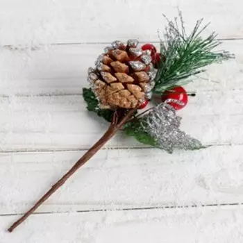 Еловая ветка декоративная «Зимнее волшебство. Очарование», шишка, ягоды и хвоя, 20 см