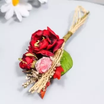 Декоративный букетик "Рукоделие" красный