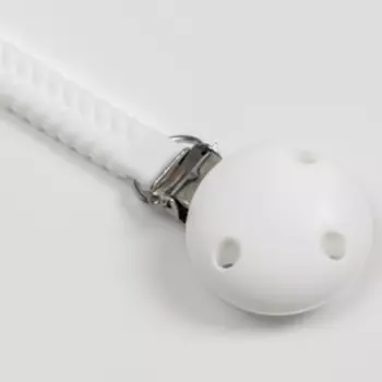 Держатель для пустышки «Косичка», силиконовый, цвет белый