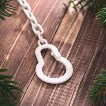 Держатель для пустышки на цепочке «Дед Мороз», новогодняя подарочная упаковка