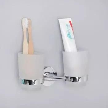 Держатель для зубных щёток настенный Accoona А11304, 2 стакана, стекло, хром