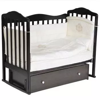 Детская кровать «Кедр» Helen-4, универсальный маятник, фигурная спинка, ящик, цвет шоколад
