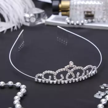 Диадема для волос «Вирджиния», вензеля, 3 см, серебро