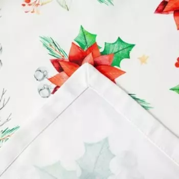 Дорожка на стол новогодняя Christmas red flowers 40147 см, 100% хлопок, саржа 190г/м, белая