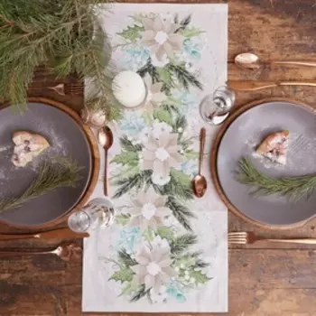 Дорожка на стол новогодняя Этель Beautiful Сhristmas 3070 см, 100% хлопок, саржа 190 г/м, бежевая