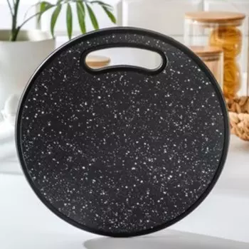 Доска разделочная пластиковая Доляна «Звёздное небо», круглая, d=30 см, цвет чёрный