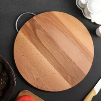 Доска разделочная деревянная Adelica, с металлической ручкой, d=30 см, бук