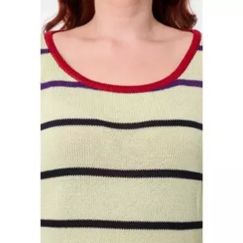 Джемпер женский, размер 46, цвет зелёный