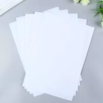 Фетр жесткий 1 мм 2030 см белый