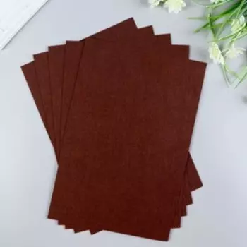 Фетр жесткий 1 мм 20х30 см коричневый