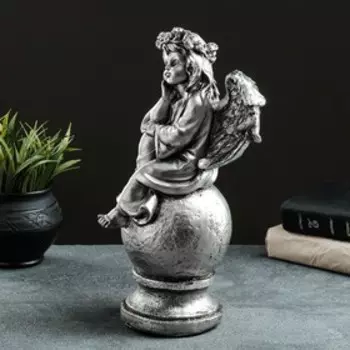 Фигура "Ангел девушка на шаре" 31х19 см, сталь