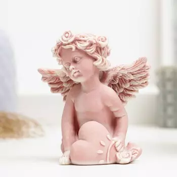 Фигура "Ангел с сердцем" 9см