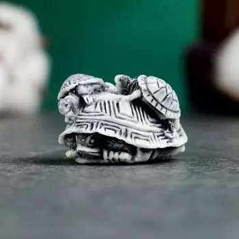 Фигура "Черепашка с черепашатами" 2,5см, микс