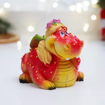Фигура "Девочка-дракоша" красная, 7,5х6х6см