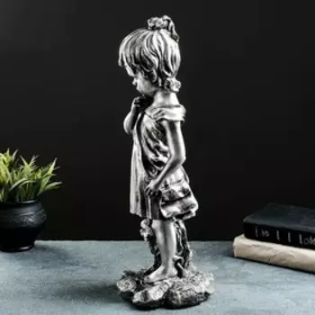 Фигура "Девочка с котенком" 45 см, сталь