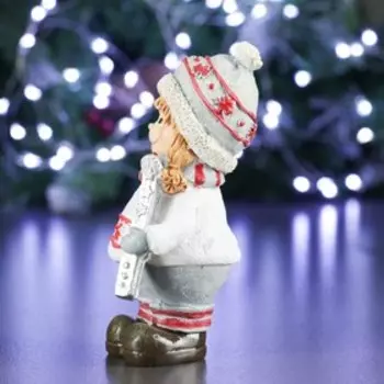 Фигура "Девочка с лыжами" 9х7х14см