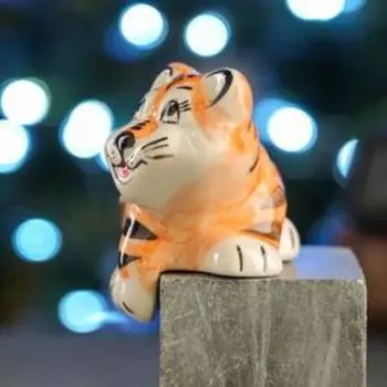 Фигура "Довольный тигр" 8см