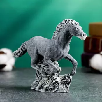 Фигура "Конь Мустанг" 11,5см