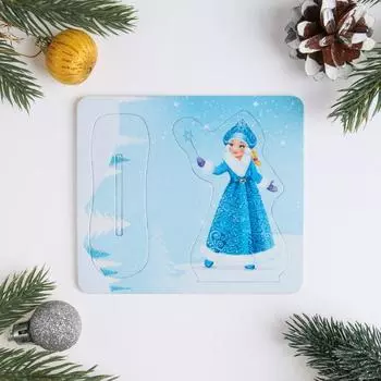 Фигура на подставке "Снегурочка" волшебная палочка