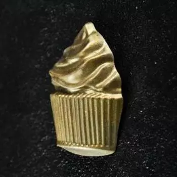 Фигура с подвесом "Капкейк" латунь 6х5см