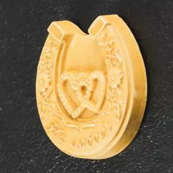 Фигура с подвесом "Подкова на любовь" охра, 10х12х2 см