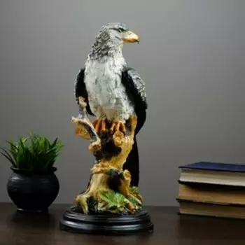 Фигура "Сокол на ветке" 39х27см