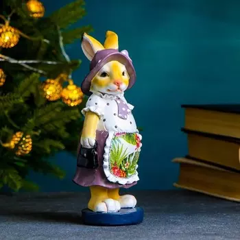 Фигура "Зайка-бабушка" бежевый, 7х9х21см