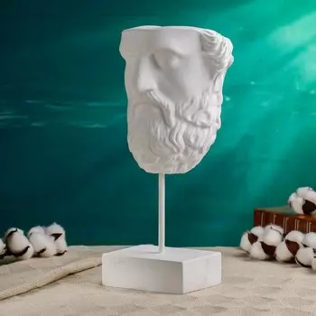 Фигура "Зевс" белая, 34см