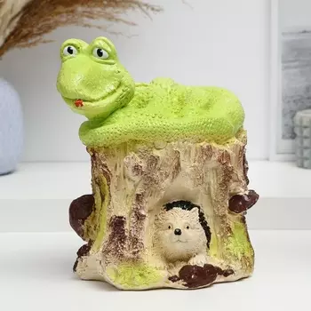 Фигура "Змея на пне" зеленое яблоко, 22х20см