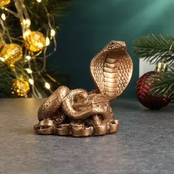 Фигура "Змея с сундуком" бронза, 6х6х5см