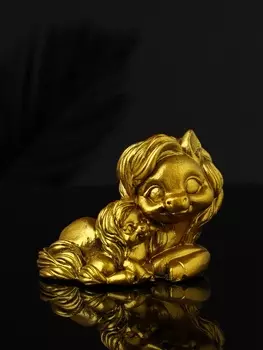 Фигурка гипс «Пони мама», 976 см, золото