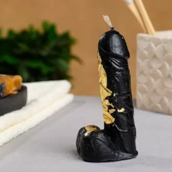 Фигурная свеча "Фаворит" черная с поталью 12,5см