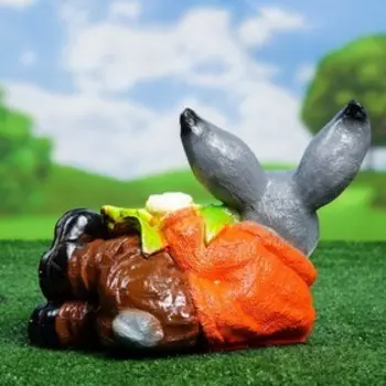 Фигурное кашпо "Заяц с кукурузой" 17х28х25см